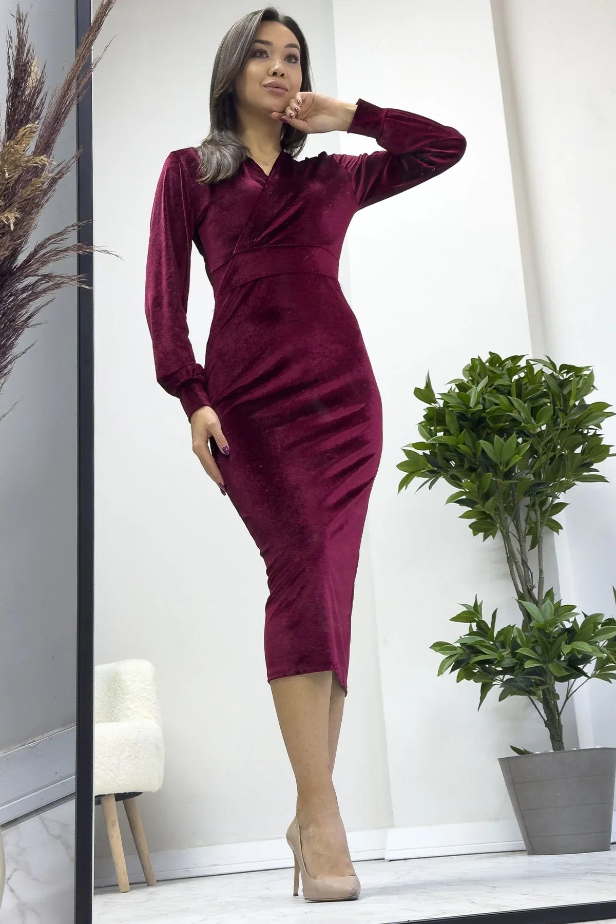 Women's Burgundy Midi Wrap Plus Size Velvet Dress