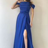 فستان سهرة ماكسي من الساتان بلون حجر الساكس الأزرق مع حمالات