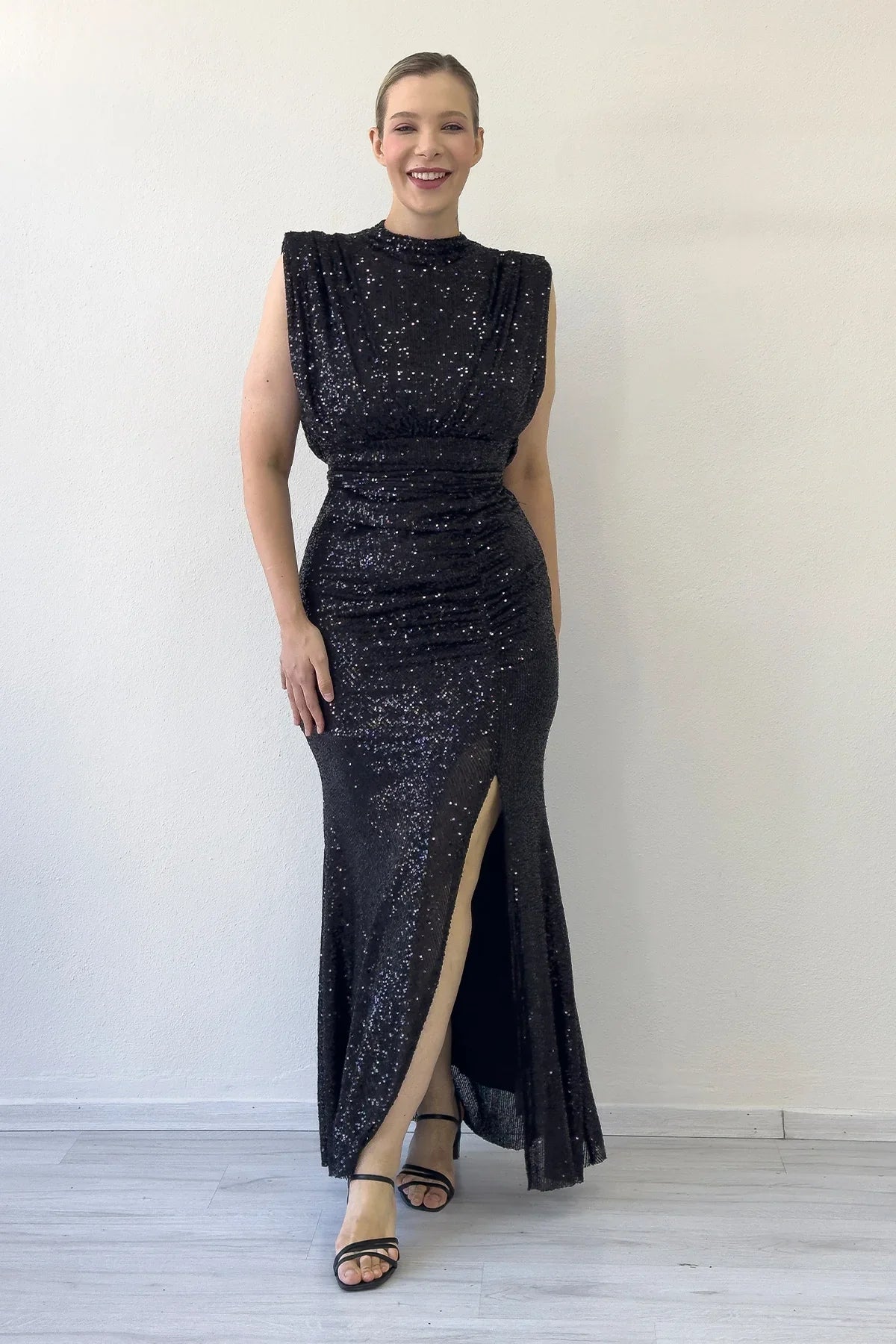 Women's Black High Neck Kuşak Detail Slit Sequin Evening Gown