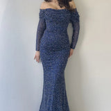 فستان سهرة ماكسي بتصميم حورية البحر مزين بدون حمالات باللون الأزرق الداكن