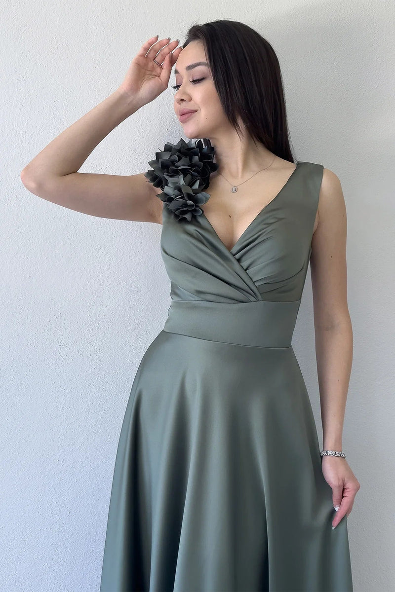 Women's Khaki Wrap Neck Omuz Çiçek Detail Satin Evening Gown