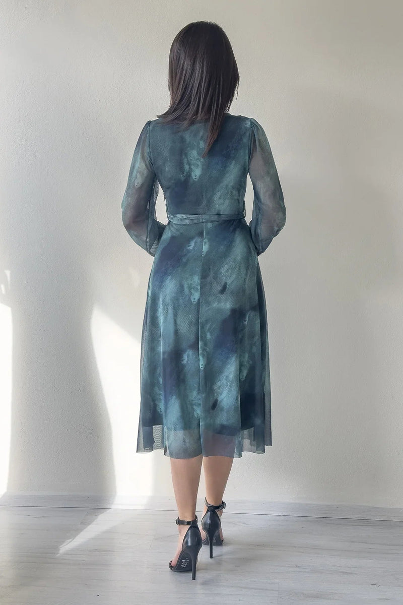 Women's Turquoise V-Neck Belted Tie-Dye Tulle Midi Plus Size Dress