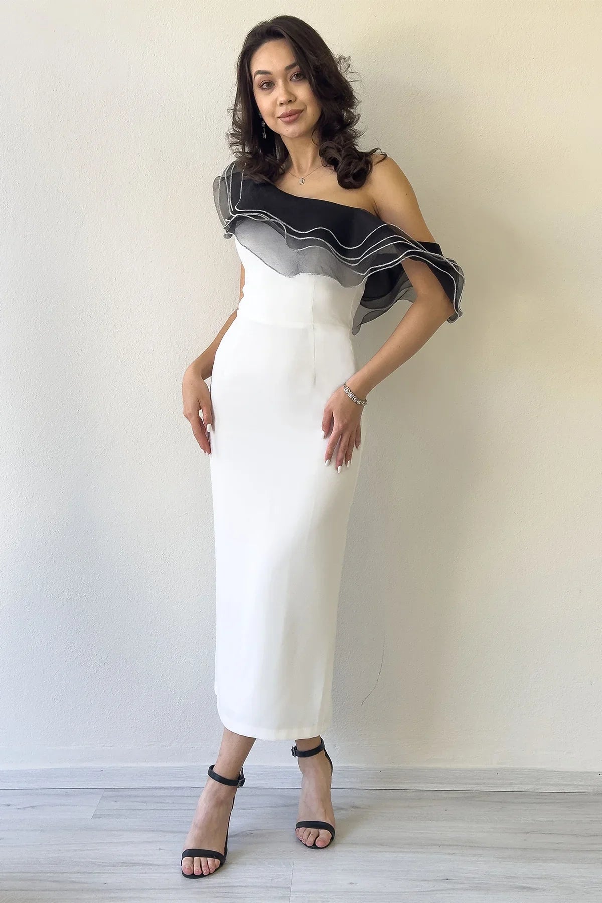 Women's White Tek Omuz Ruffle Şerit Detail Midi Pencil Dress