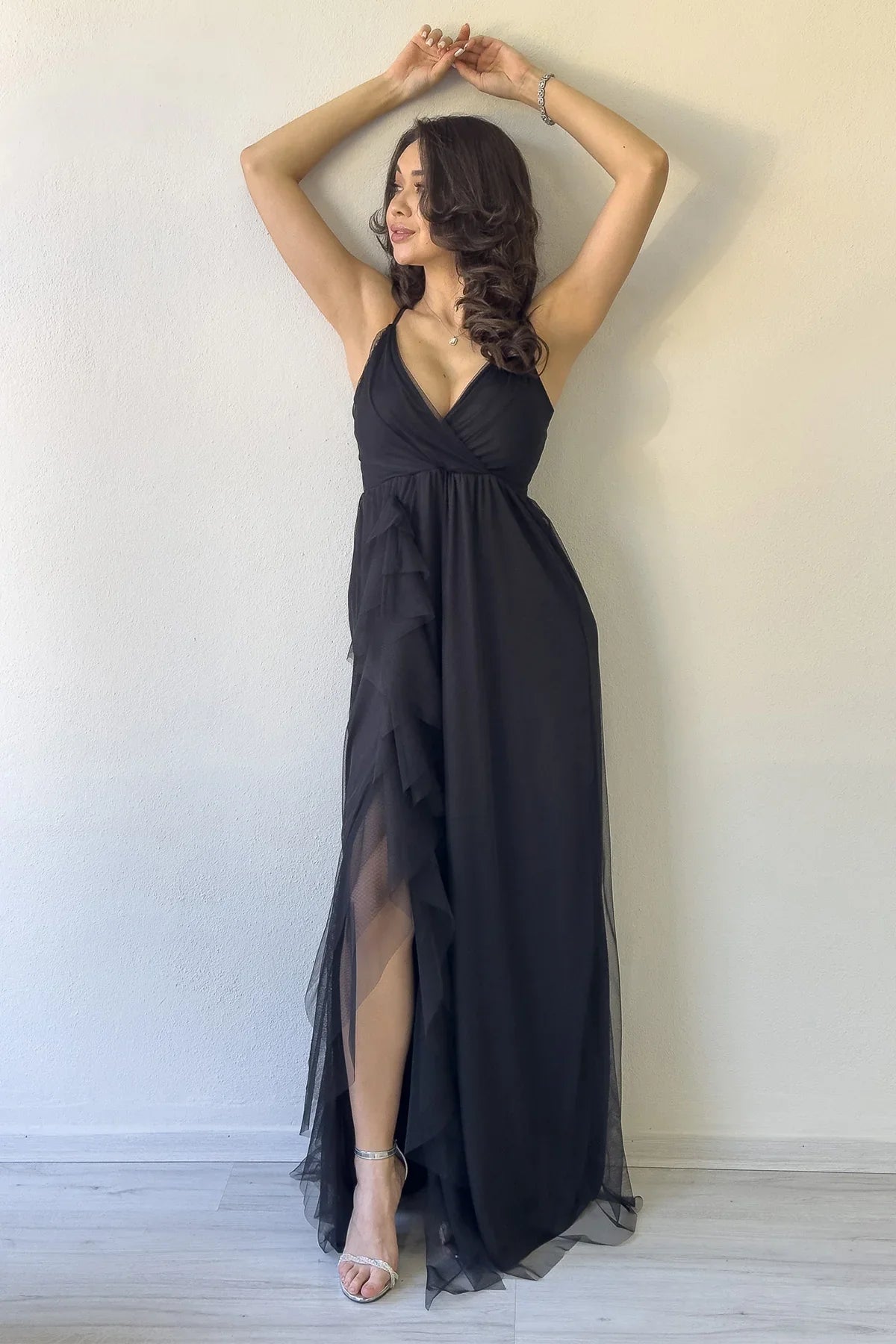 Women's Black Strap Ruffled Yırtmaç Detail Long Chiffon Evening Gown