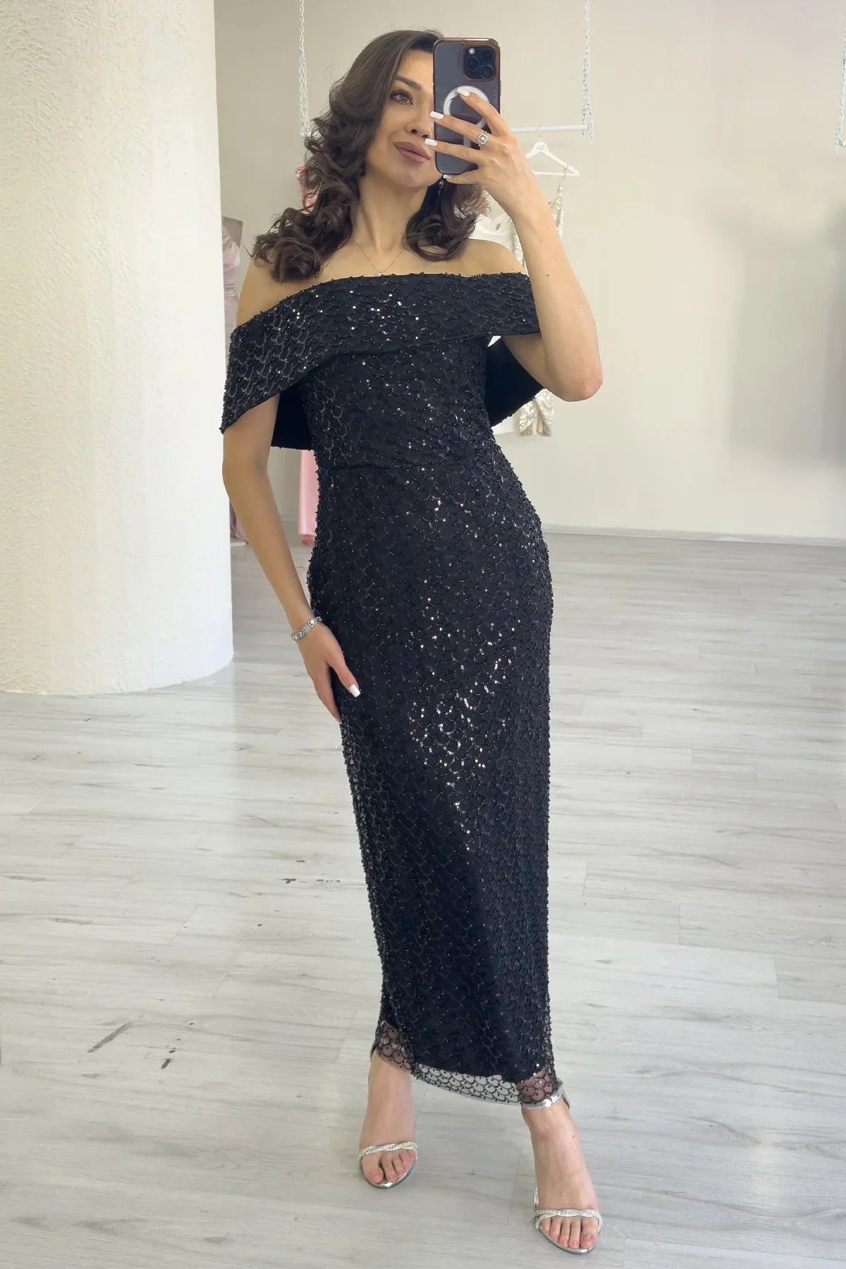 Women's Black Off-Shoulder Taş İşleme Detail Midi Evening Gown