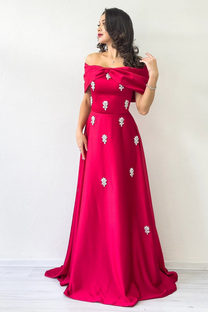 Women's Red Fiyonk Neck Crystal Embellished Satin Evening Gown