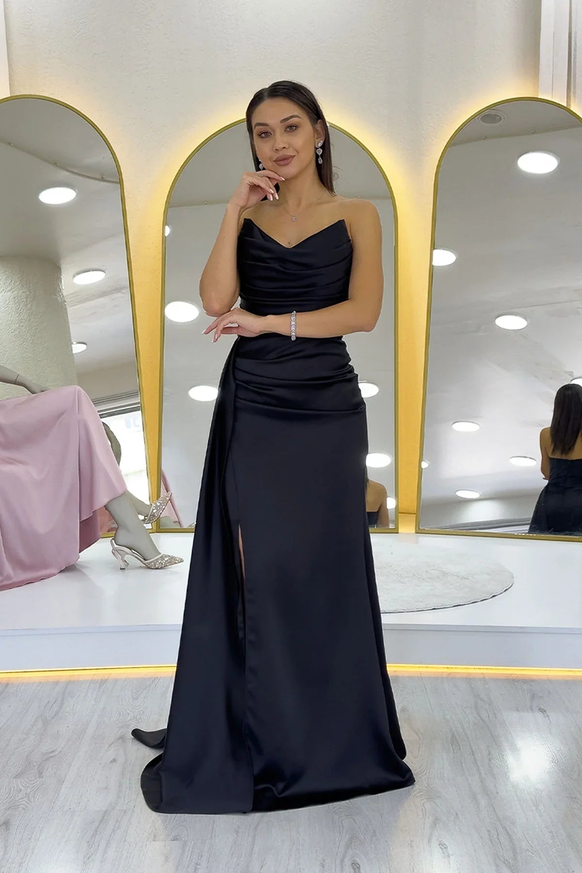 Women's Black Strapless Draped Tasarım Satin Evening Gown