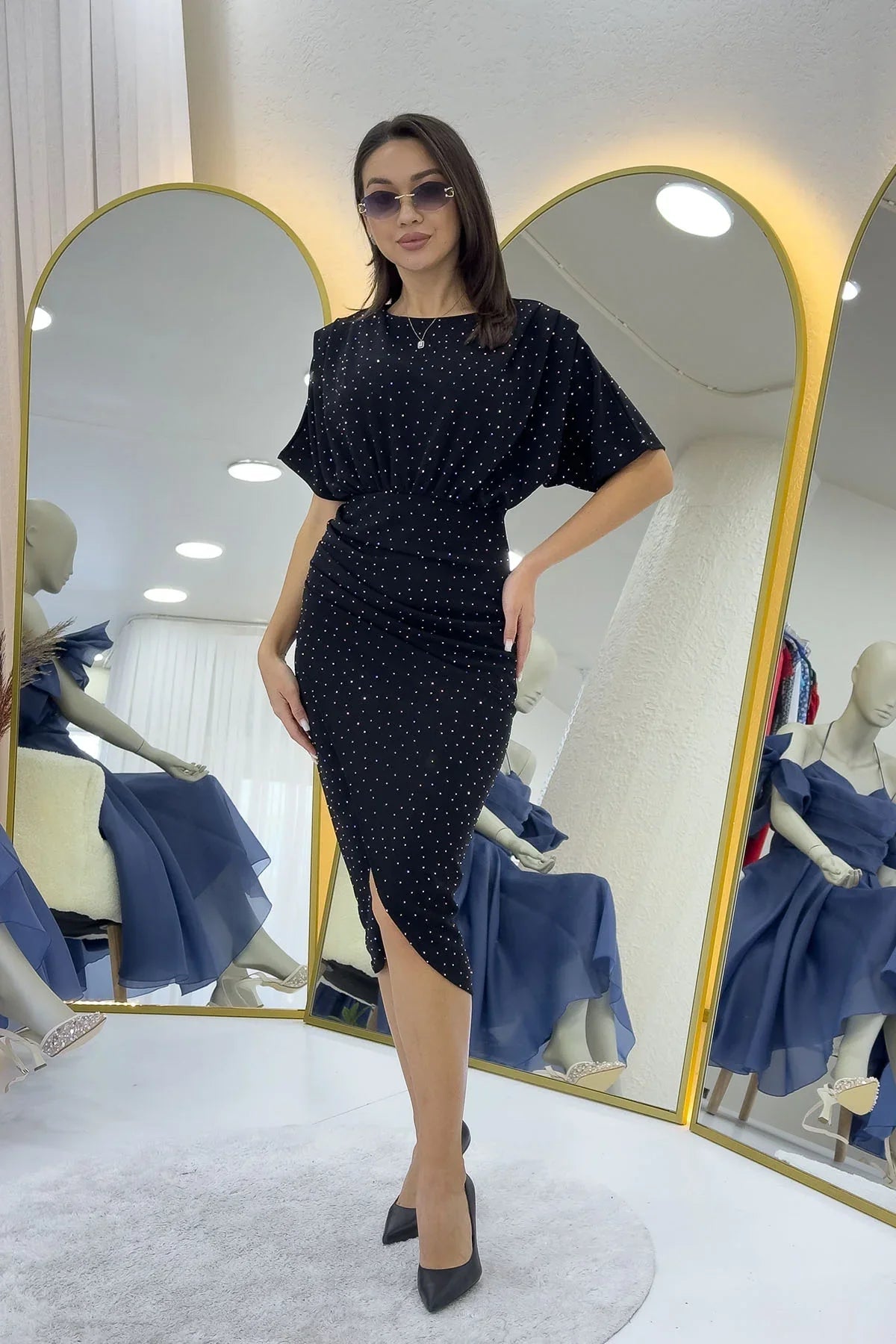 Women's Black Crystal Embellished Batwing Sleeve Anvelop Dress