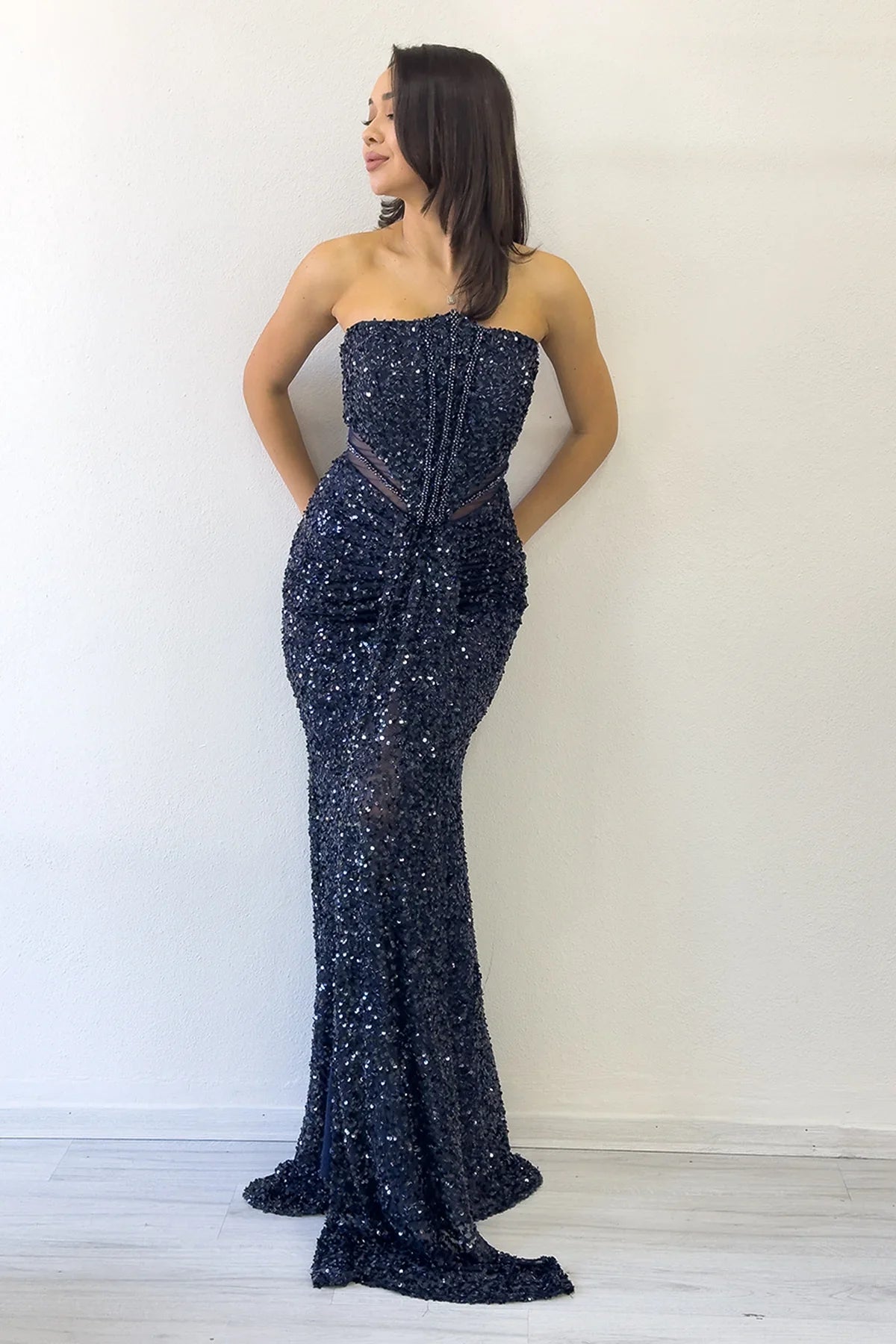 Women's Navy Blue Strapless Bel Decollete Sequin Evening Gown