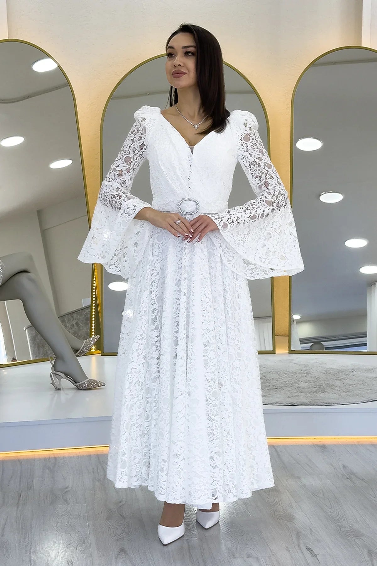 Women's White Wrap Neck Kemer Detail Laceli Long Sleeve Midi Bridal Dress