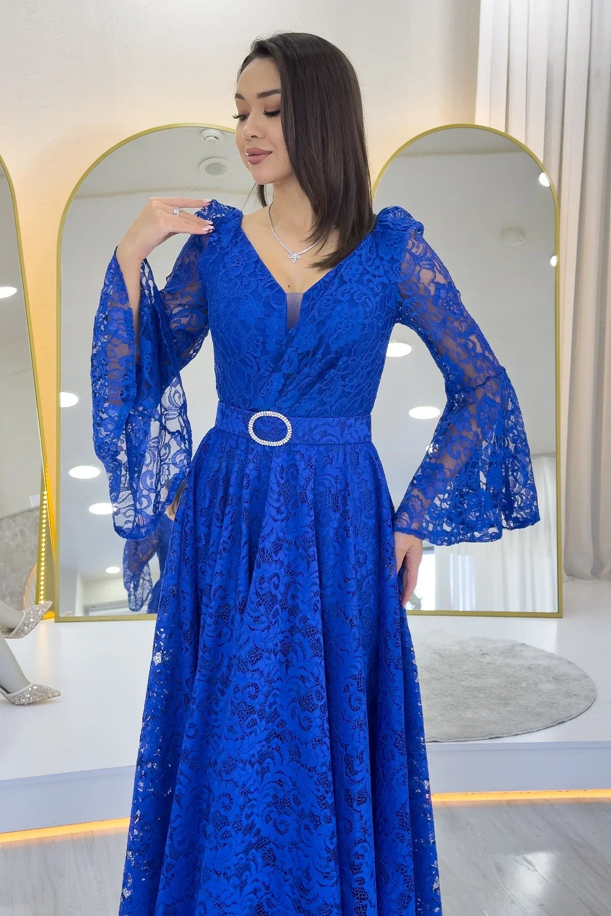 Women's Saxe Blue Wrap Neck Kemer Detail Laceli Long Sleeve Midi Dress