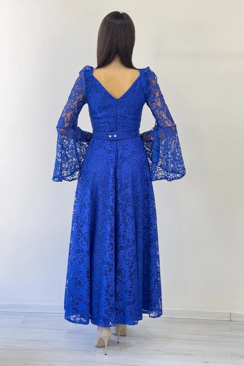 Women's Saxe Blue Wrap Neck Kemer Detail Laceli Long Sleeve Midi Dress