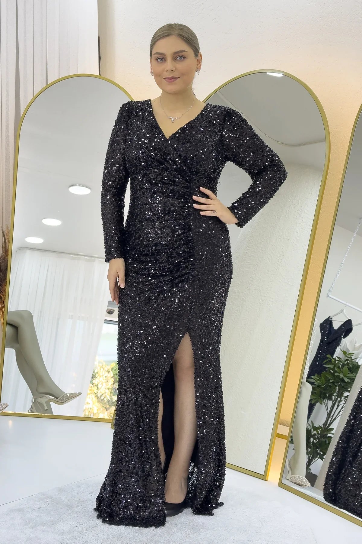 Women's Black Long Sleeve Sequin Slit Plus Size Evening Gown