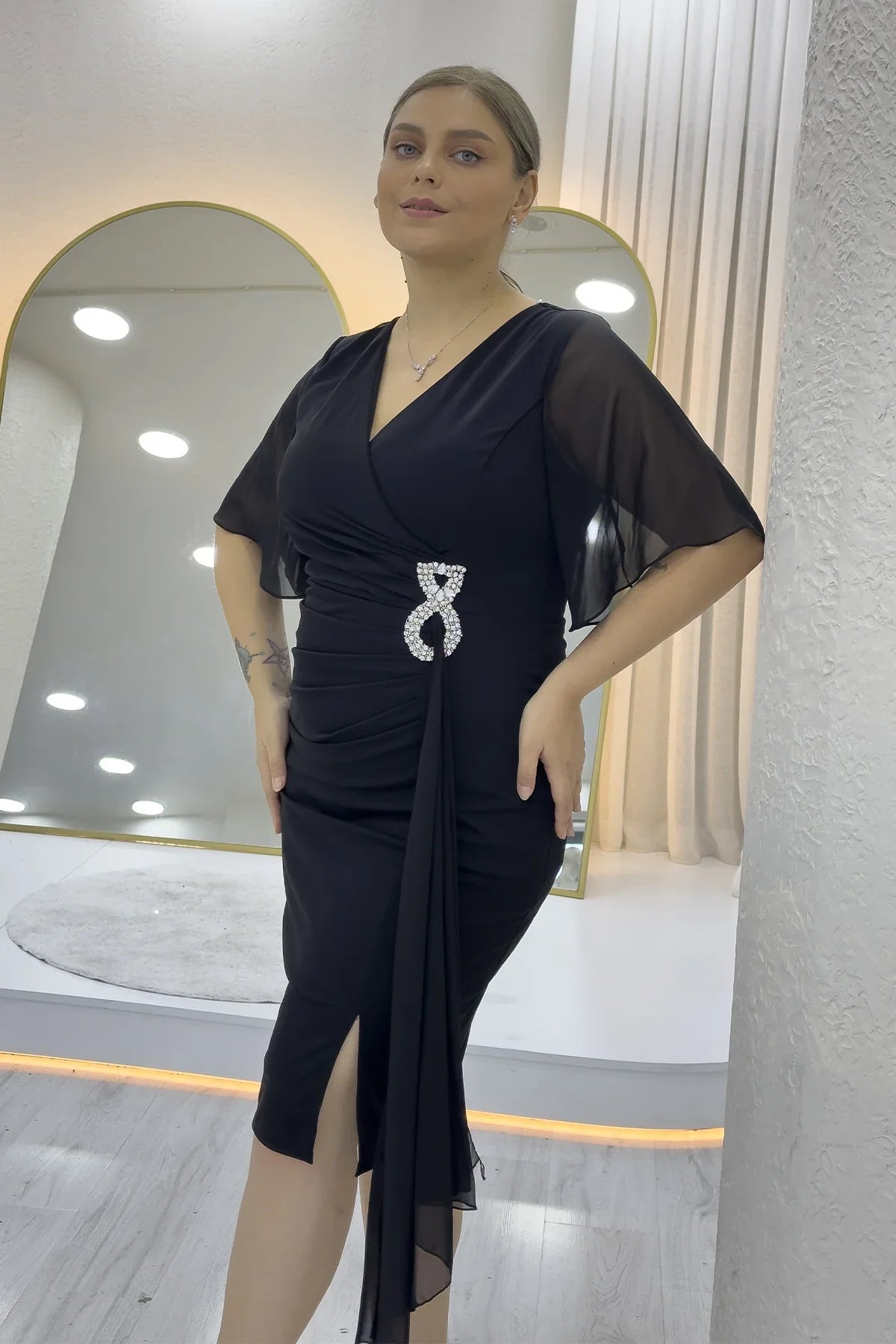 Women's Black Half Sleeve Crystal Embellished Midi Plus Size Evening Gown