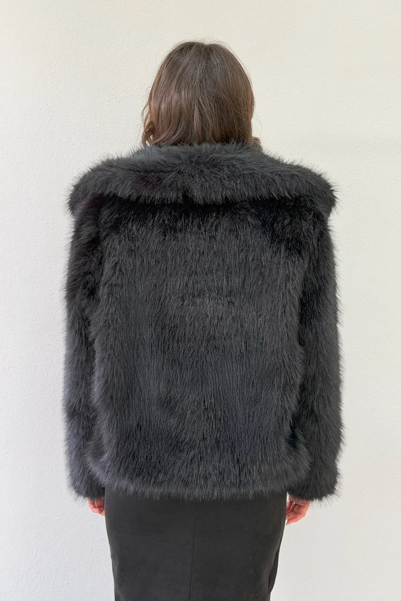 Women's Black Necklı Lined Premium Faux Fur
