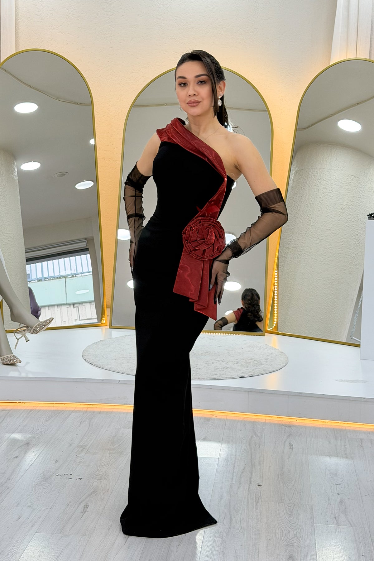 Women's One-Shoulder Burgundy Striped Rose Detail Mermaid Evening Dress