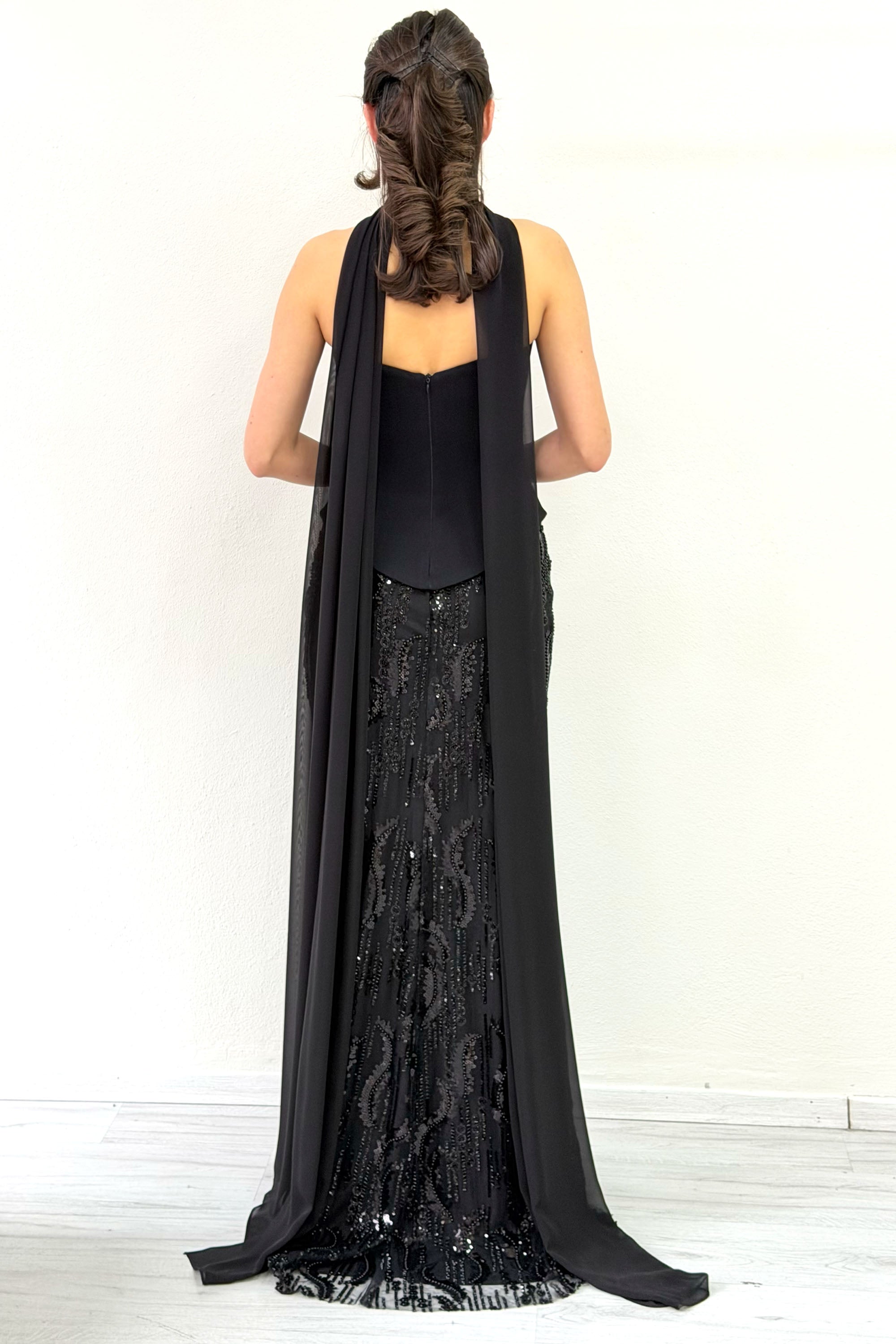 Black Strapless Shawl-Detailed Embroidered Long Evening Gown