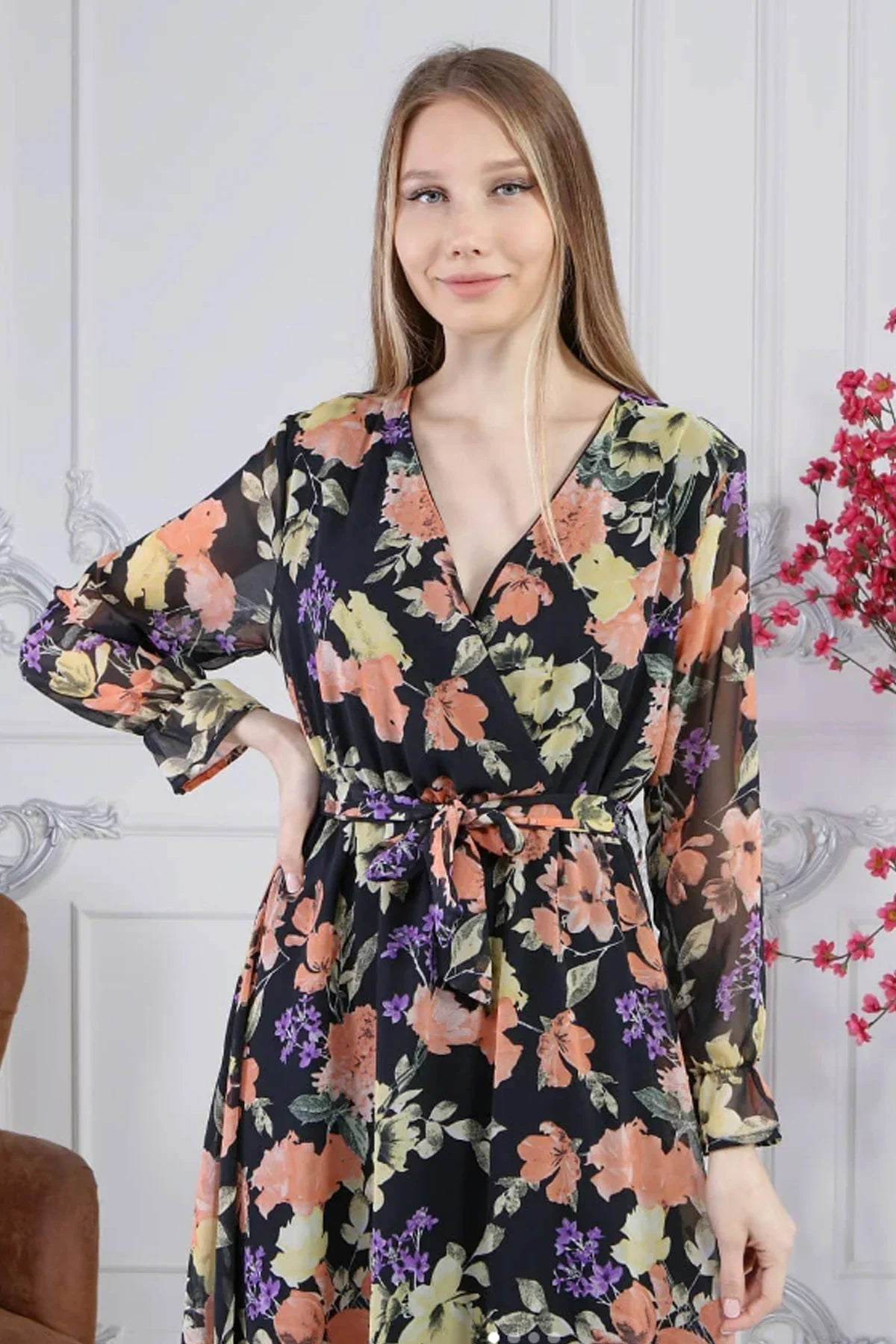 Women's Black Renkli Floral Wrap Neck Chiffon Dress