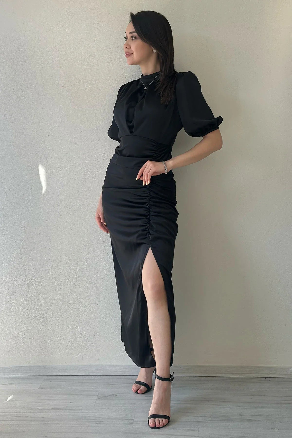 Women's Satin Balloon Sleeve Draped Yırtmaç Detail Evening Gown-Black