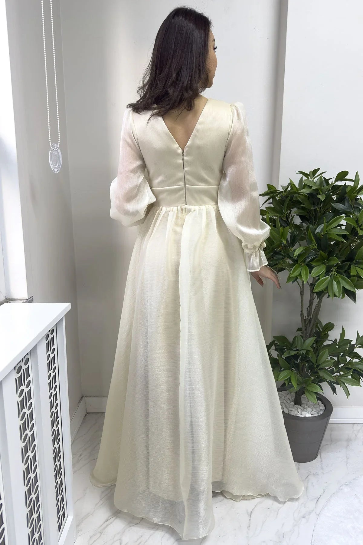 Women's Asymmetric Skirt Krem Karpuz Sleeve Prenses V-Neck Evening Gown - the ZKS