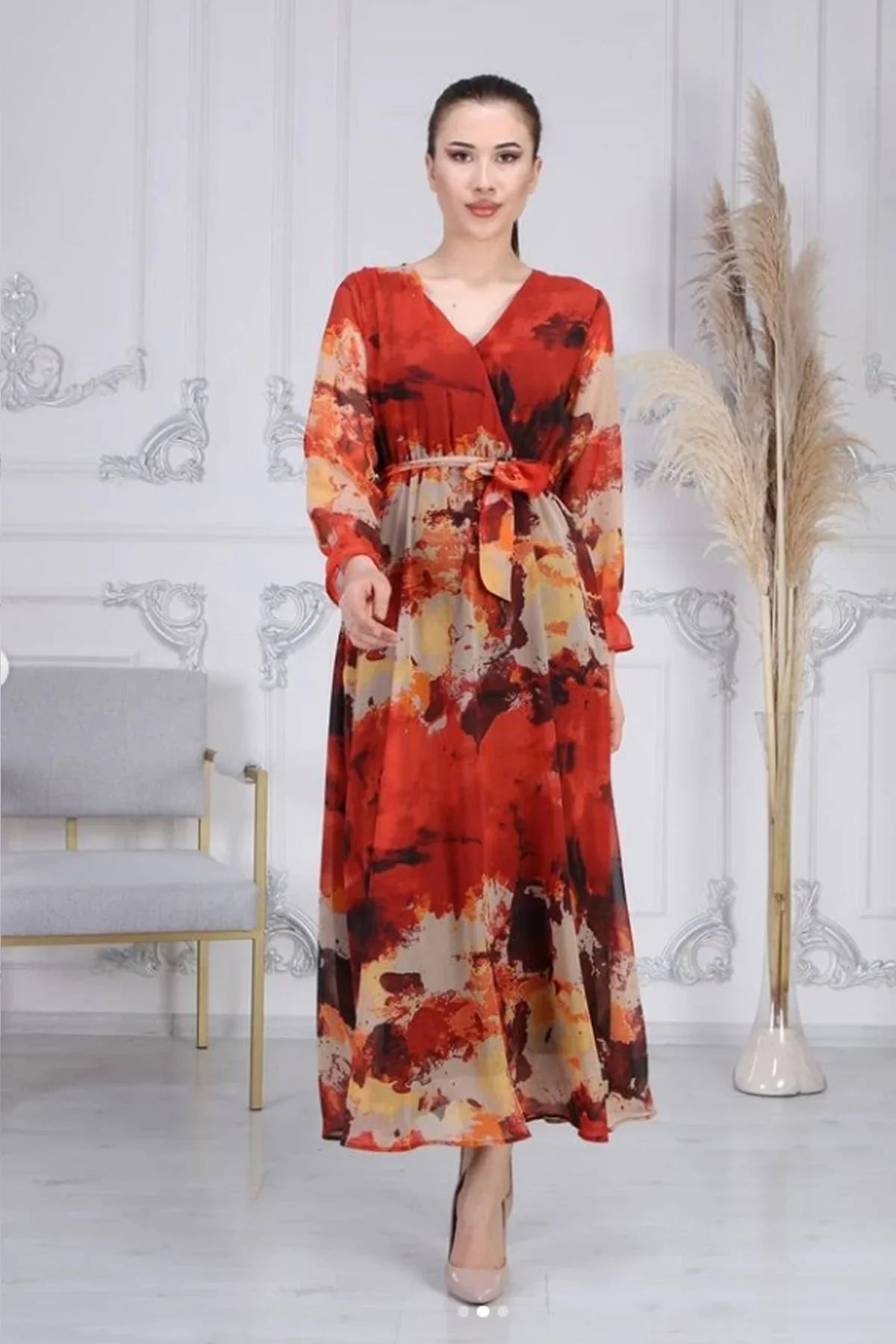 Women's Batik Wrap Neck Chiffon Plus Size Dress