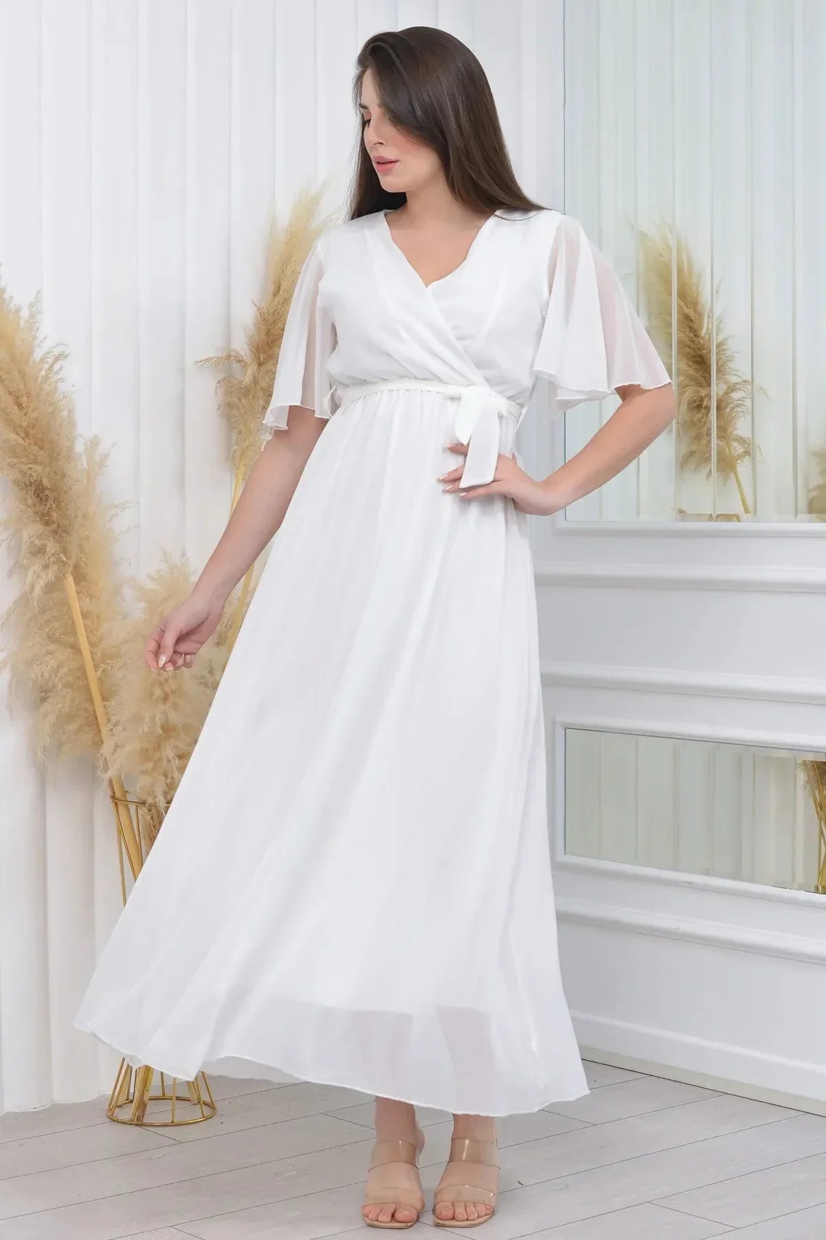 Women's White Chiffon Sleeveless Plus Size Dress