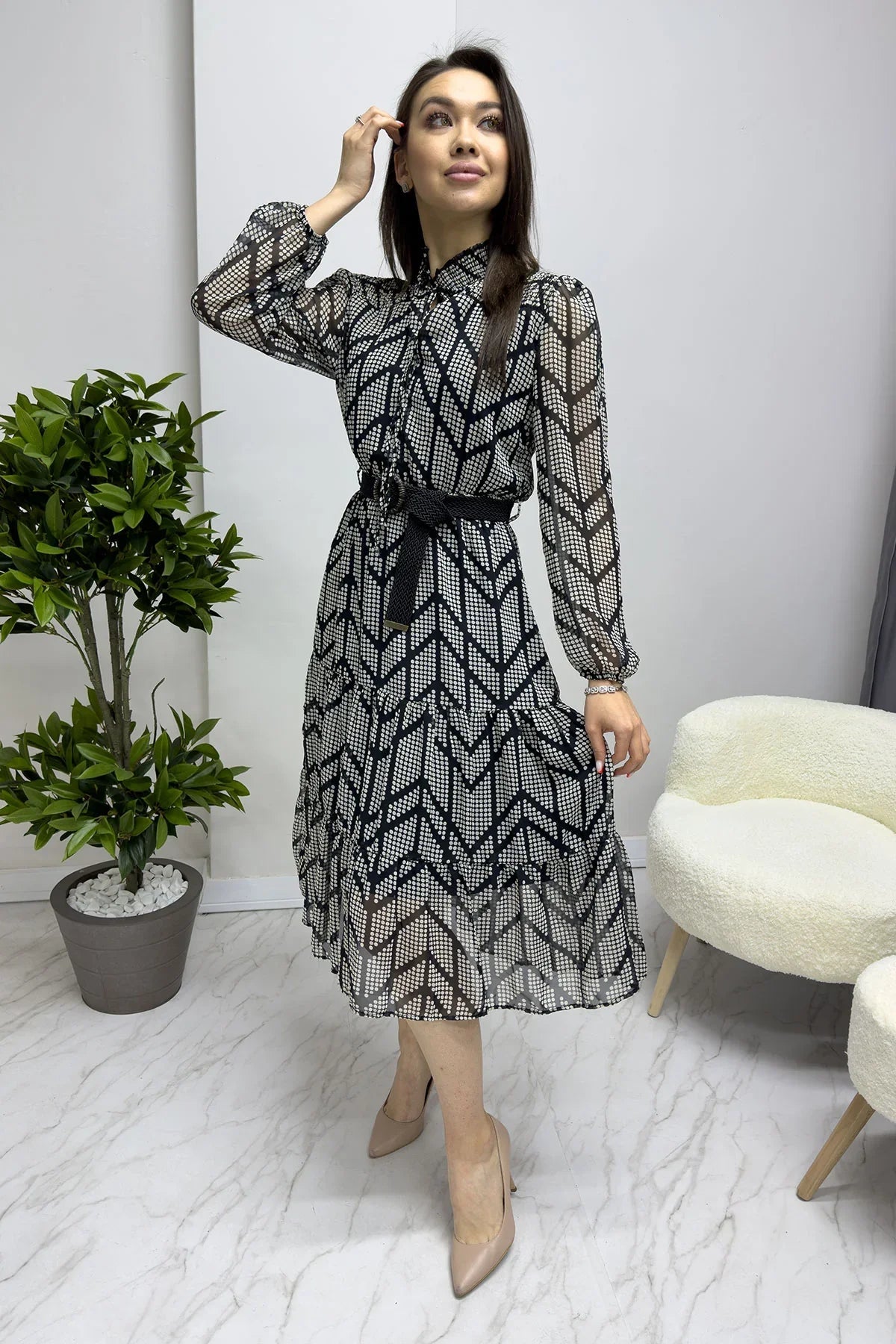 Women's Black Puantiyeli Neck Tie Belted Plus Size Chiffon Dress