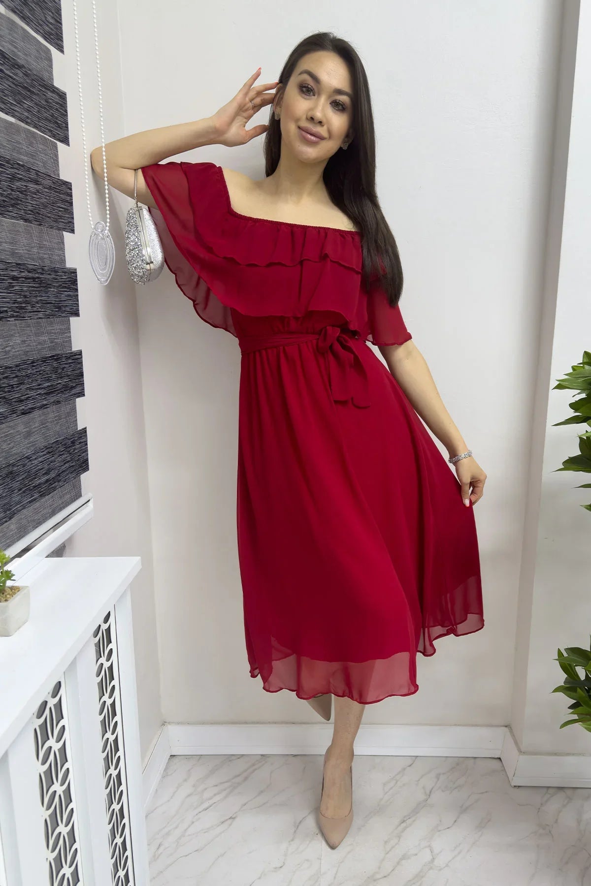 Women's Red Madonna Carmen Ruffle Neck Plus Size Chiffon Dress