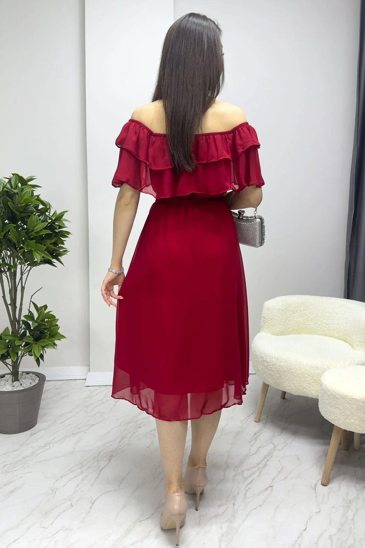 Women's Red Madonna Carmen Ruffle Neck Plus Size Chiffon Dress