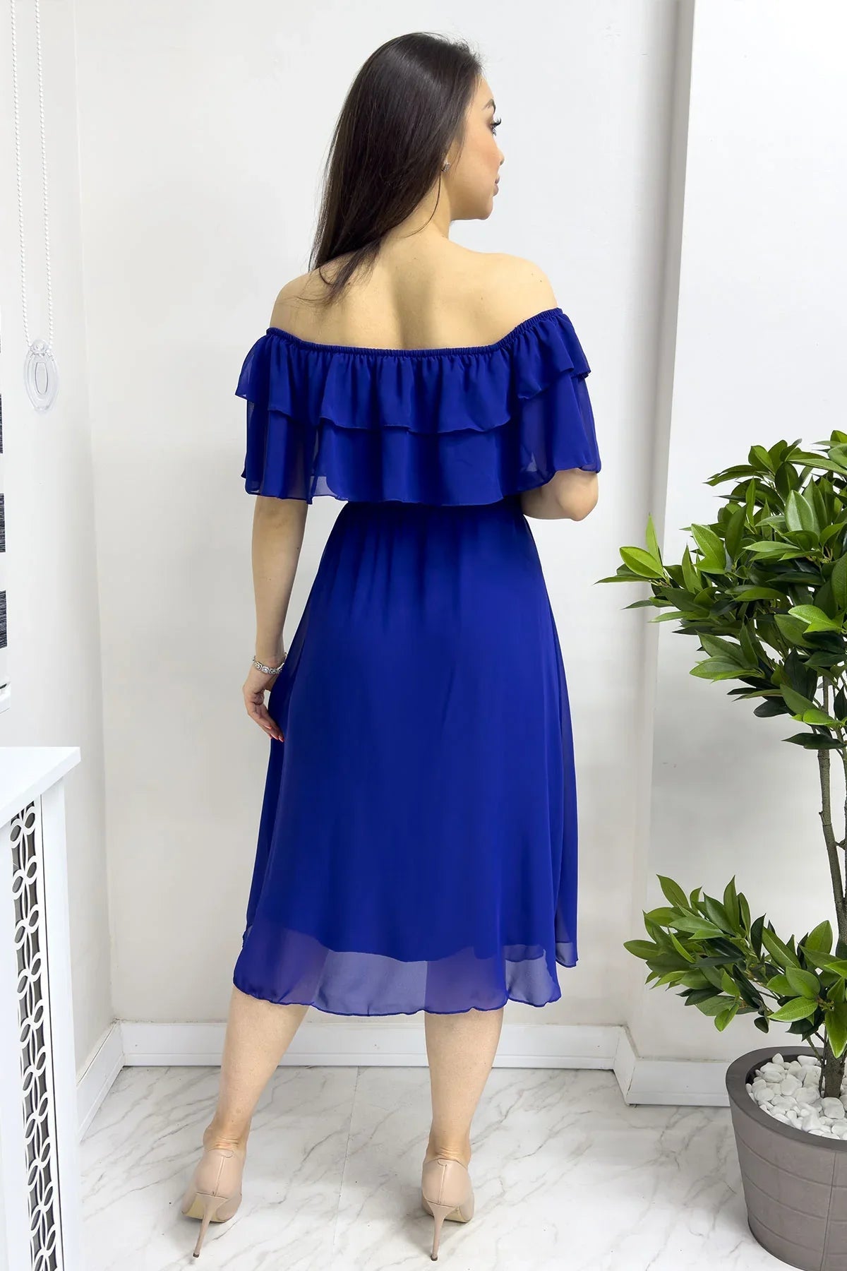 Women's Saxe Madonna Carmen Ruffle Neck Plus Size Chiffon Dress