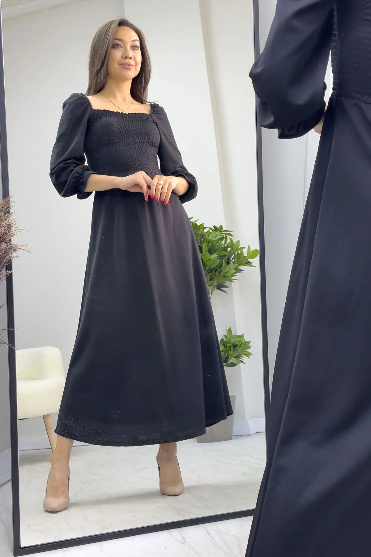 Women's Black Gipeli Square Neck Dress