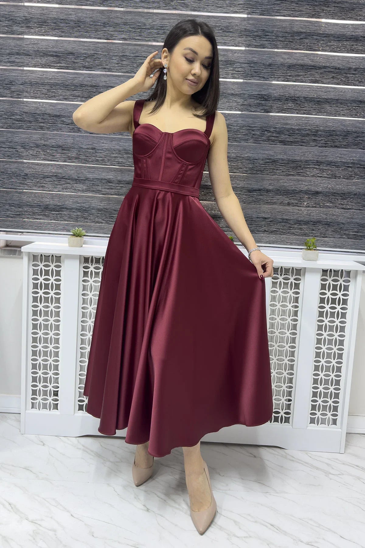 Women's Burgundy Gloplu Sırtı Bağcıklı Satin Strap Midi Evening Gown