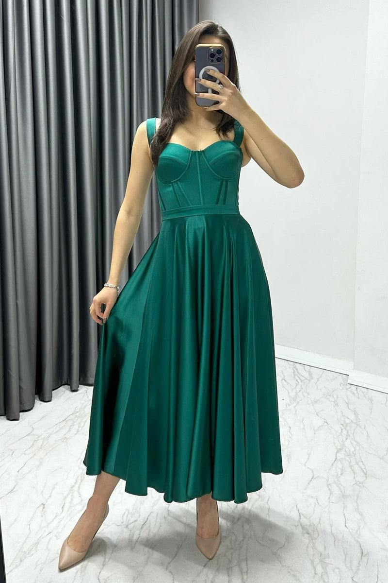 Women's Emerald Green Gloplu Sırtı Bağcıklı Satin Strap Midi Evening Gown
