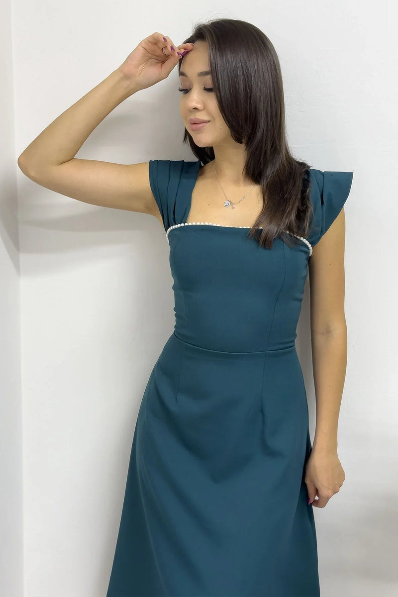 Women's Emerald Green Flared İnci Detail Dress