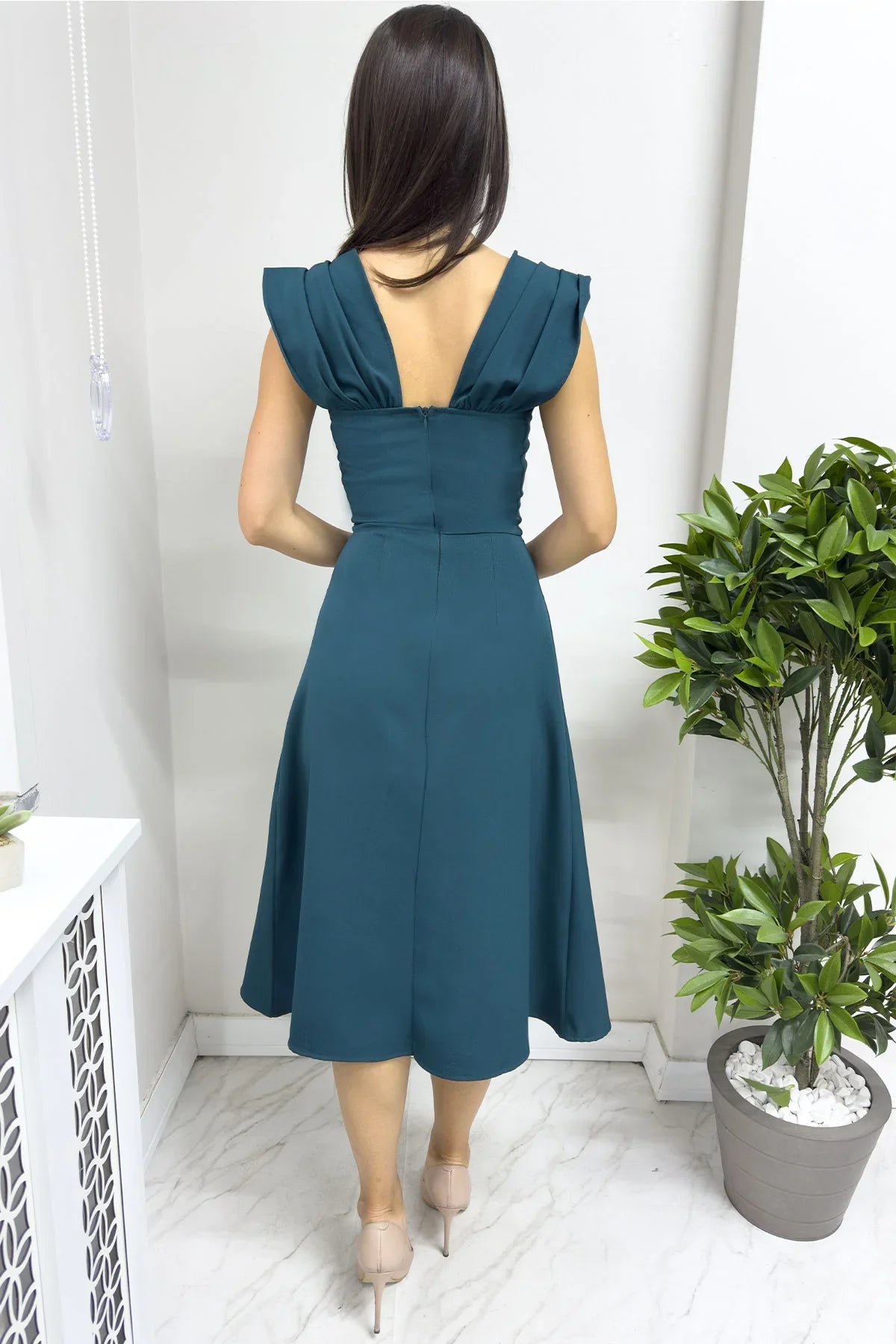 Women's Emerald Green Flared İnci Detail Dress