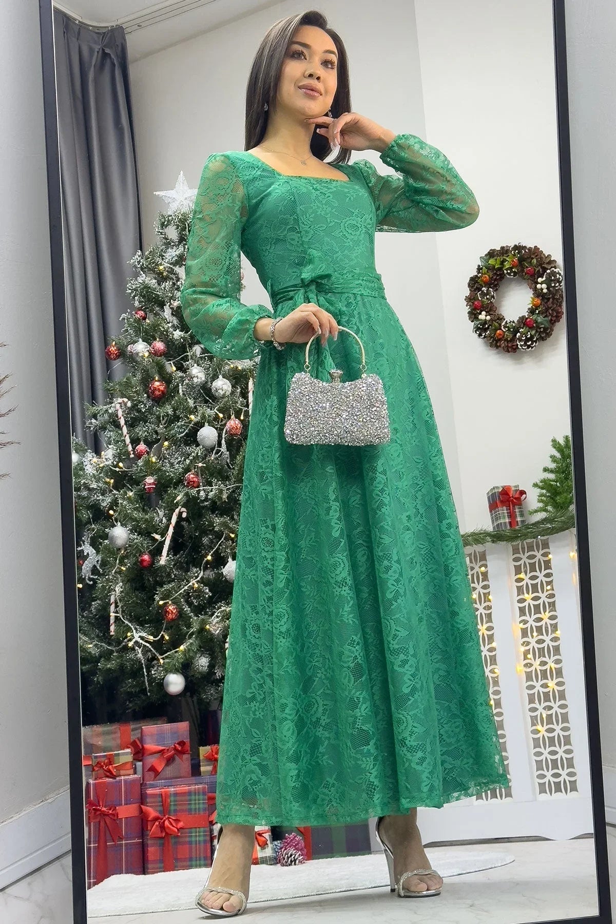 Women's Benetton Greeni Midi Lace Dress - the ZKS