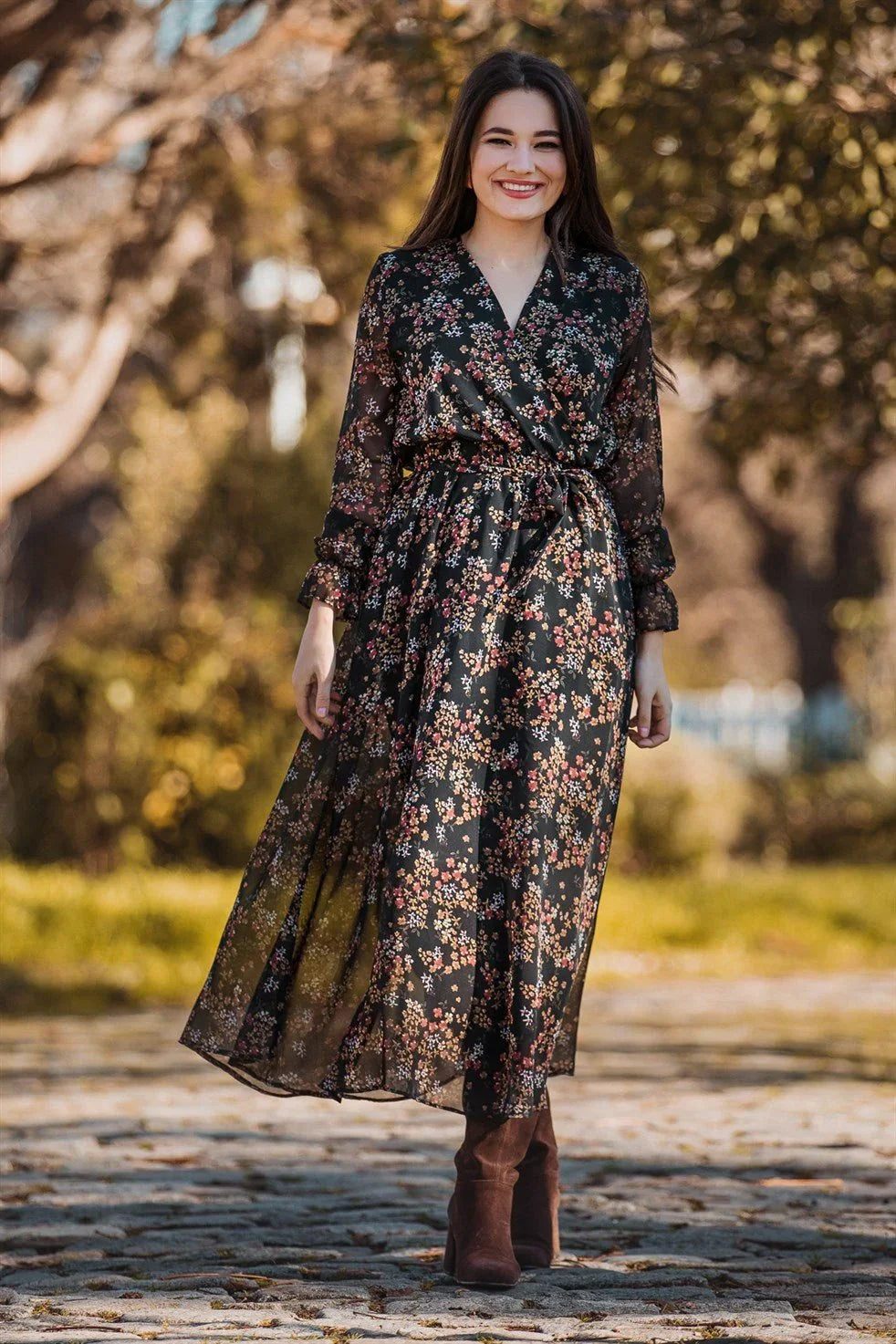 Women's Patterned Wrap Neck Chiffon Dress