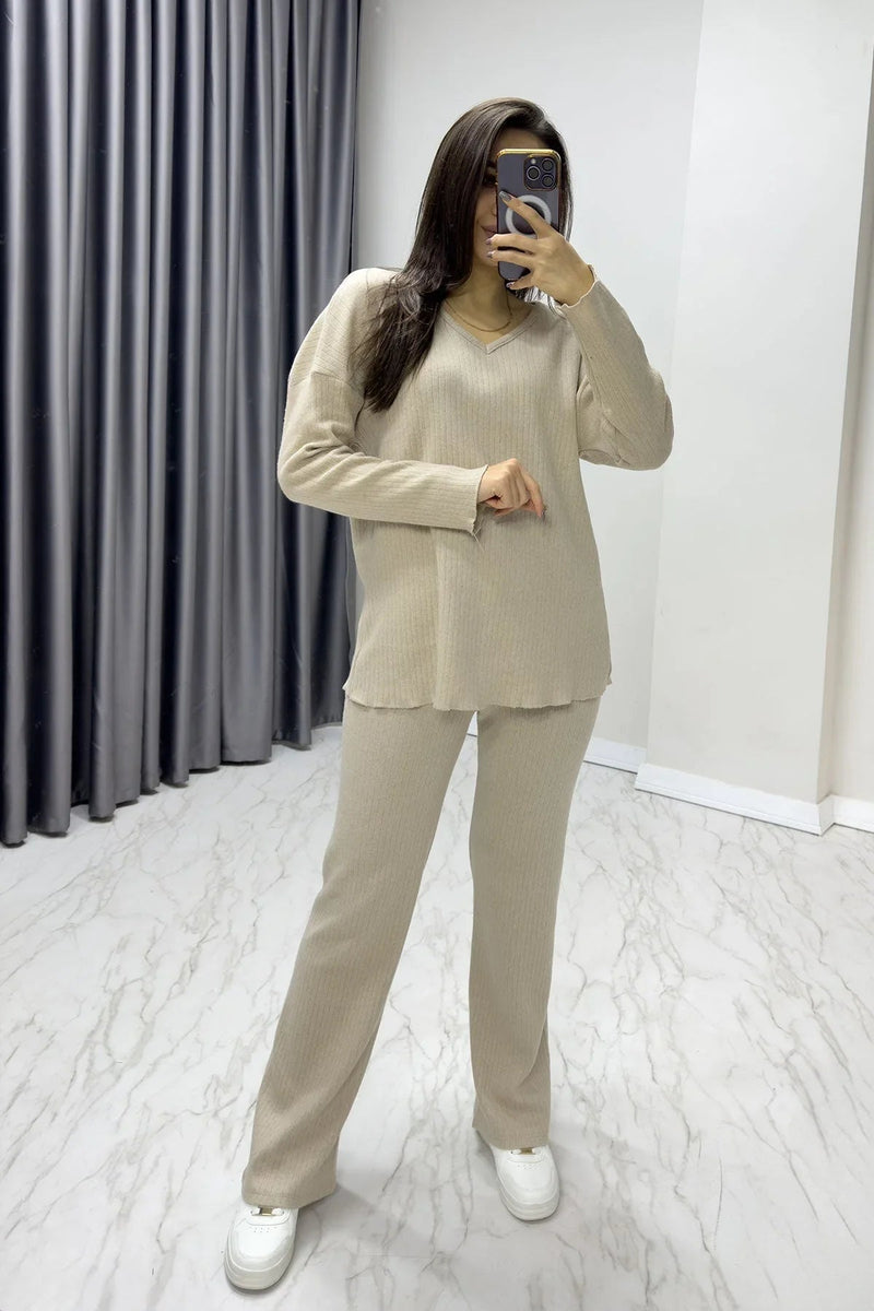 Women's Ecru V-Neck Co-ord Set