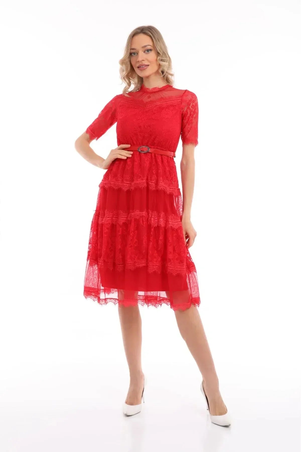 Women's Red Short Sleeve Guipure Evening Gown