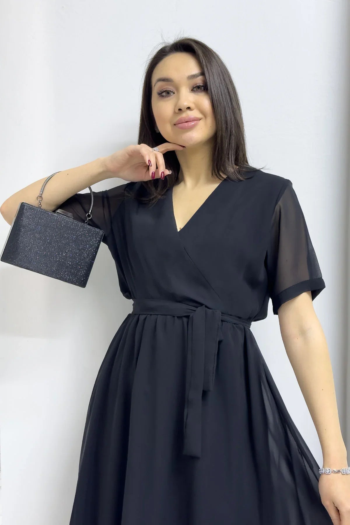 Women's Black Short Sleeve Wrap Neck Chiffon Plus Size Dress