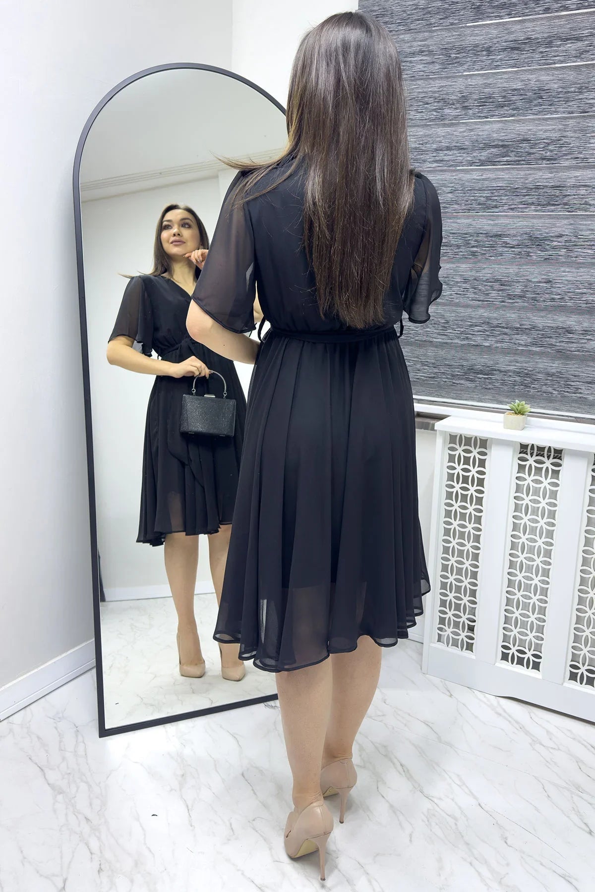 Women's Black Flared Half Sleeve Plus Size Chiffon Dress