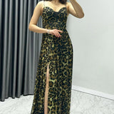 فستان سهرة ماكسي بحمالات من حجر ليوبار