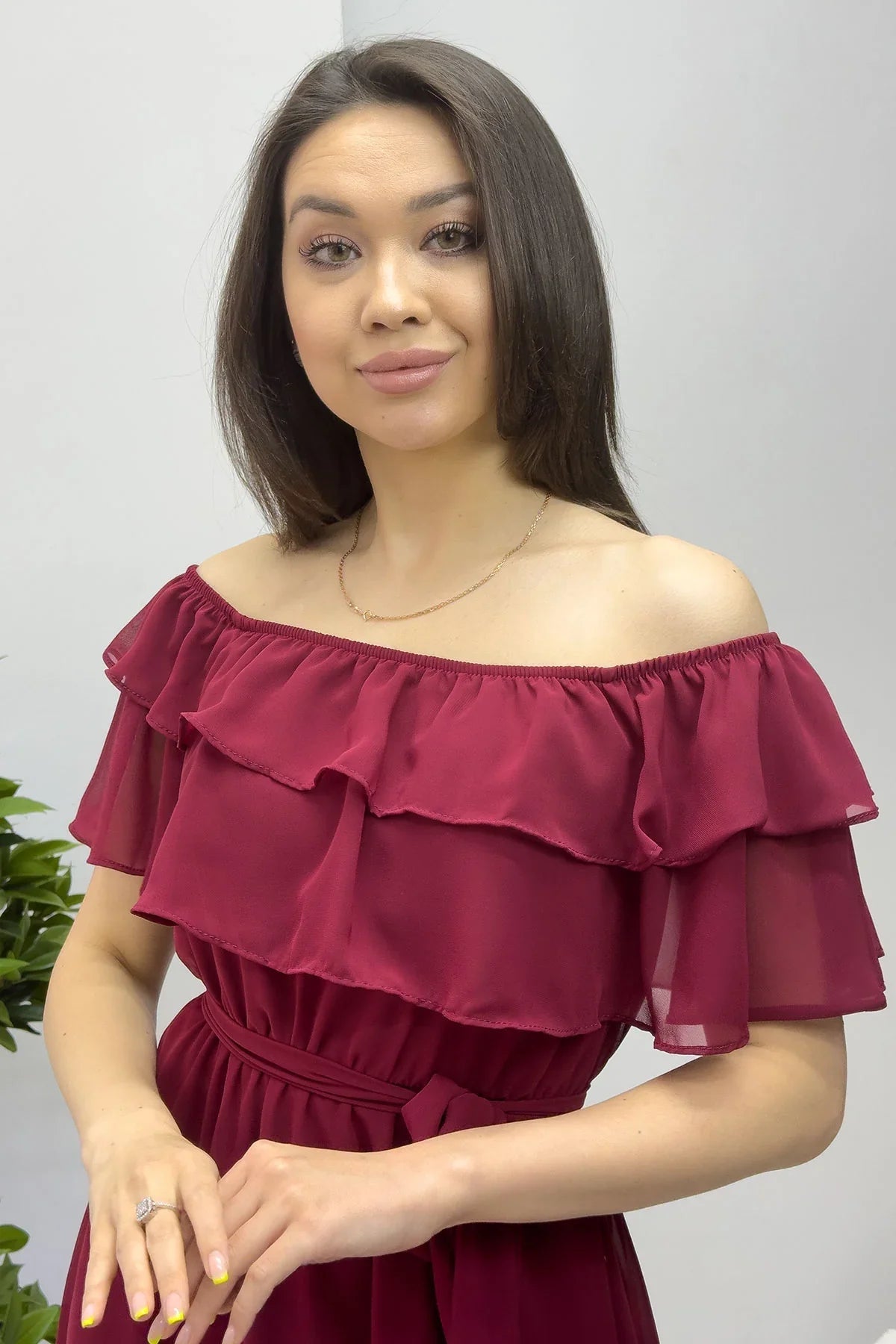 Women's Burgundy Madonna Carmen Ruffle Neck Plus Size Chiffon Dress