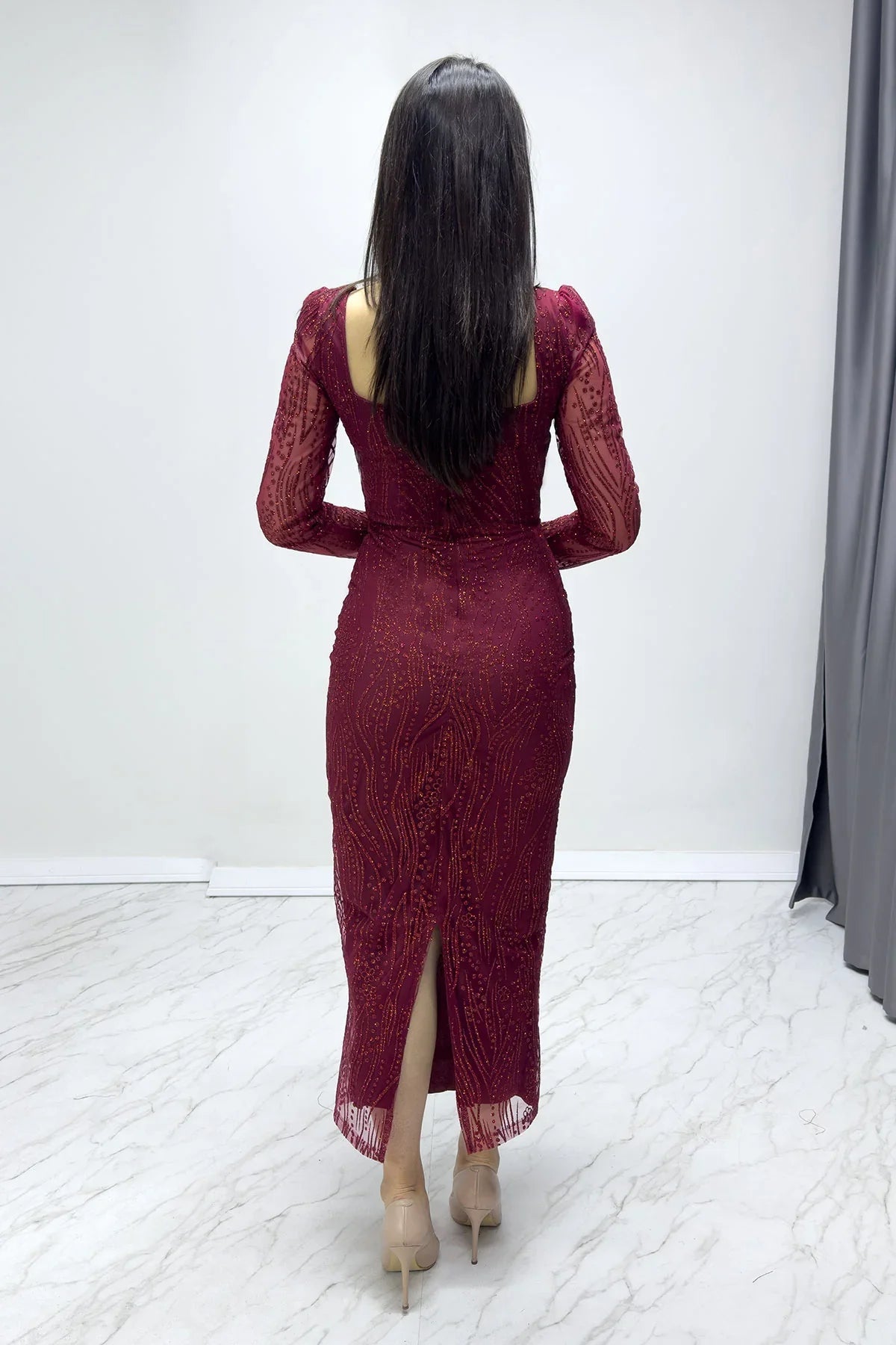Women's Burgundy Square Neck Gold Glitter Long Sleeve Midi Evening Gown