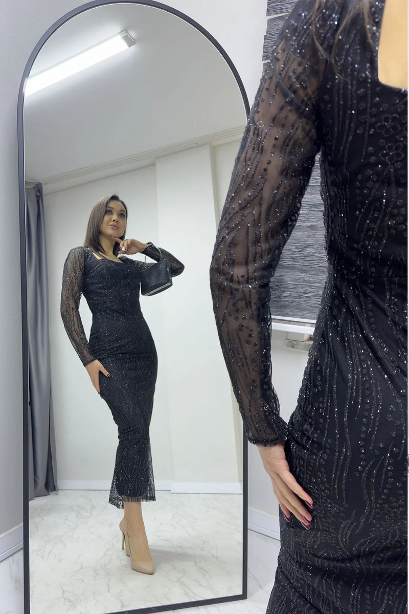 Women's Black Square Neck Gold Glitter Long Sleeve Midi Evening Gown