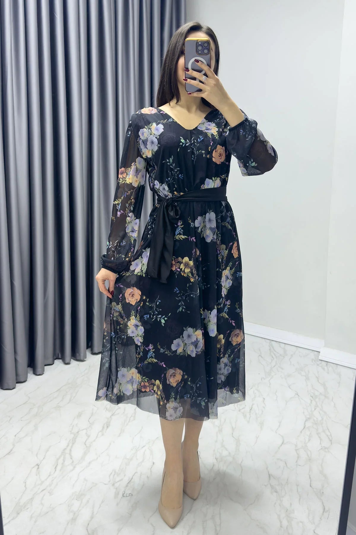 Women's Black Floral V-Neck Midi Chiffon Plus Size Dress