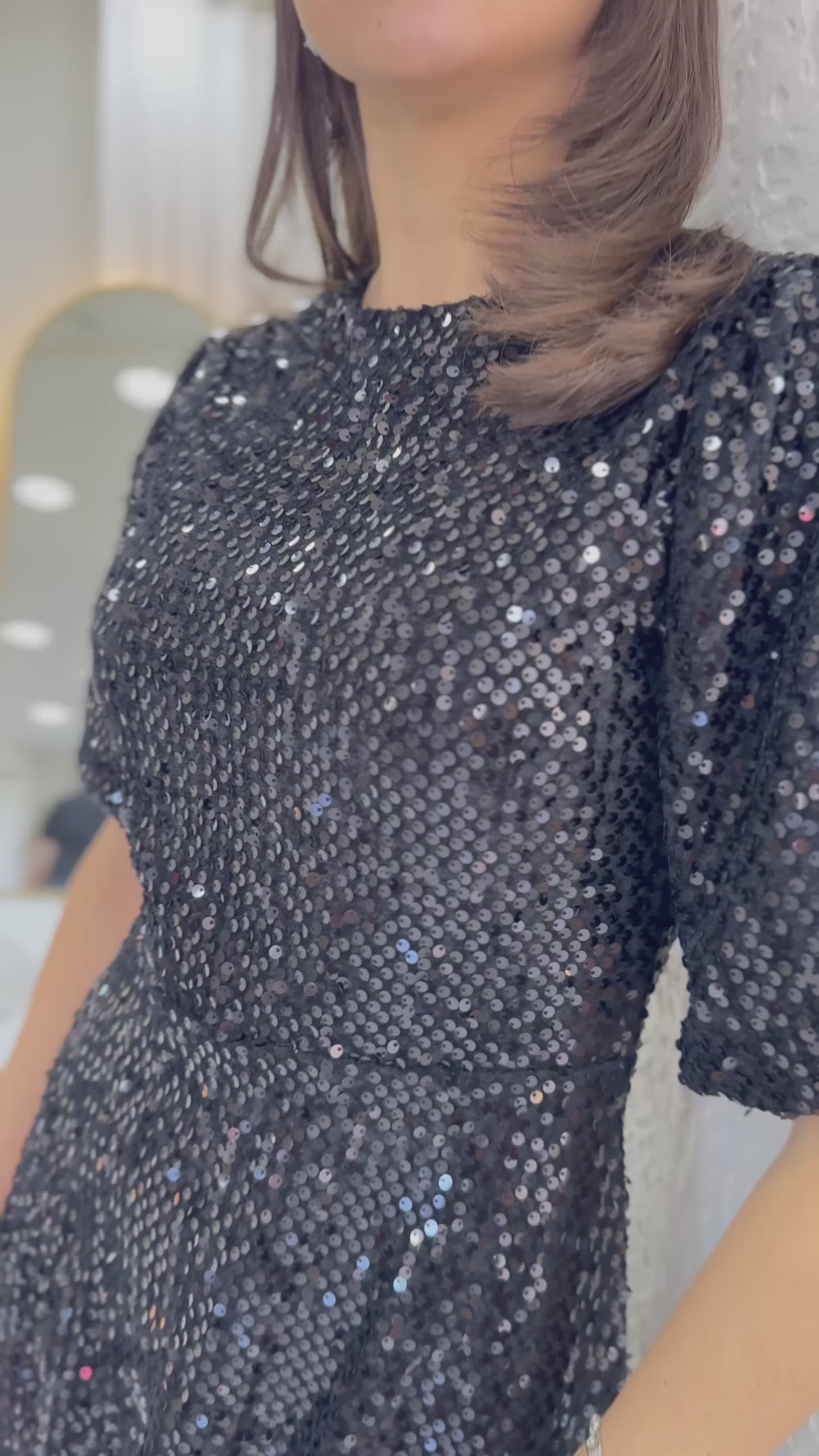 Women's Black Balloon Sleeve Sequin Midi Evening Gown