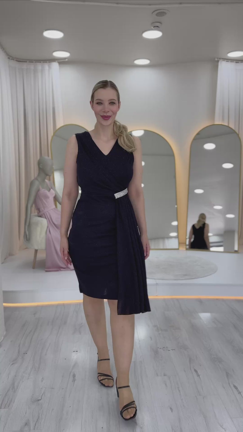 Black Sleeveless Midi Chiffon Dress