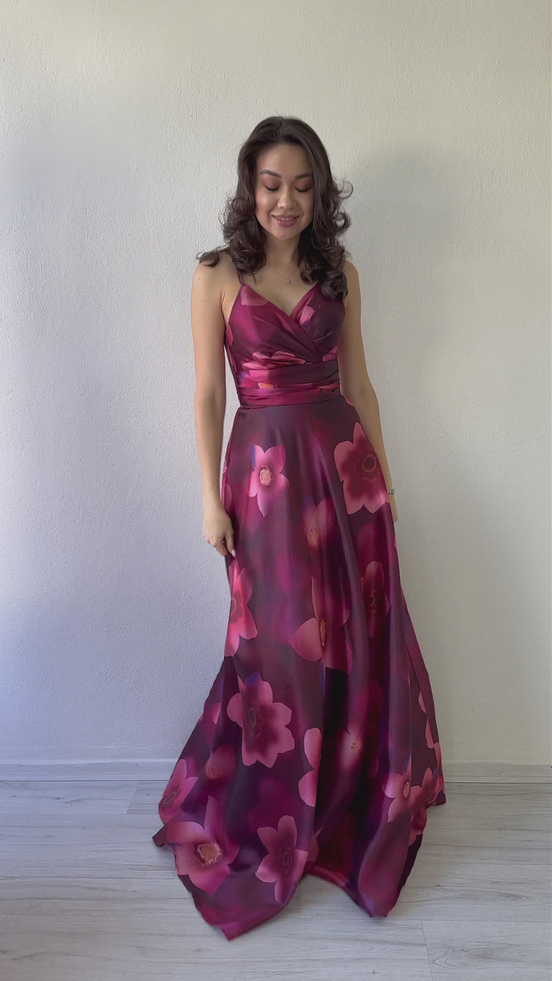 Women's Burgundy Floral Strap Sırt Dekolteli Long Evening Gown