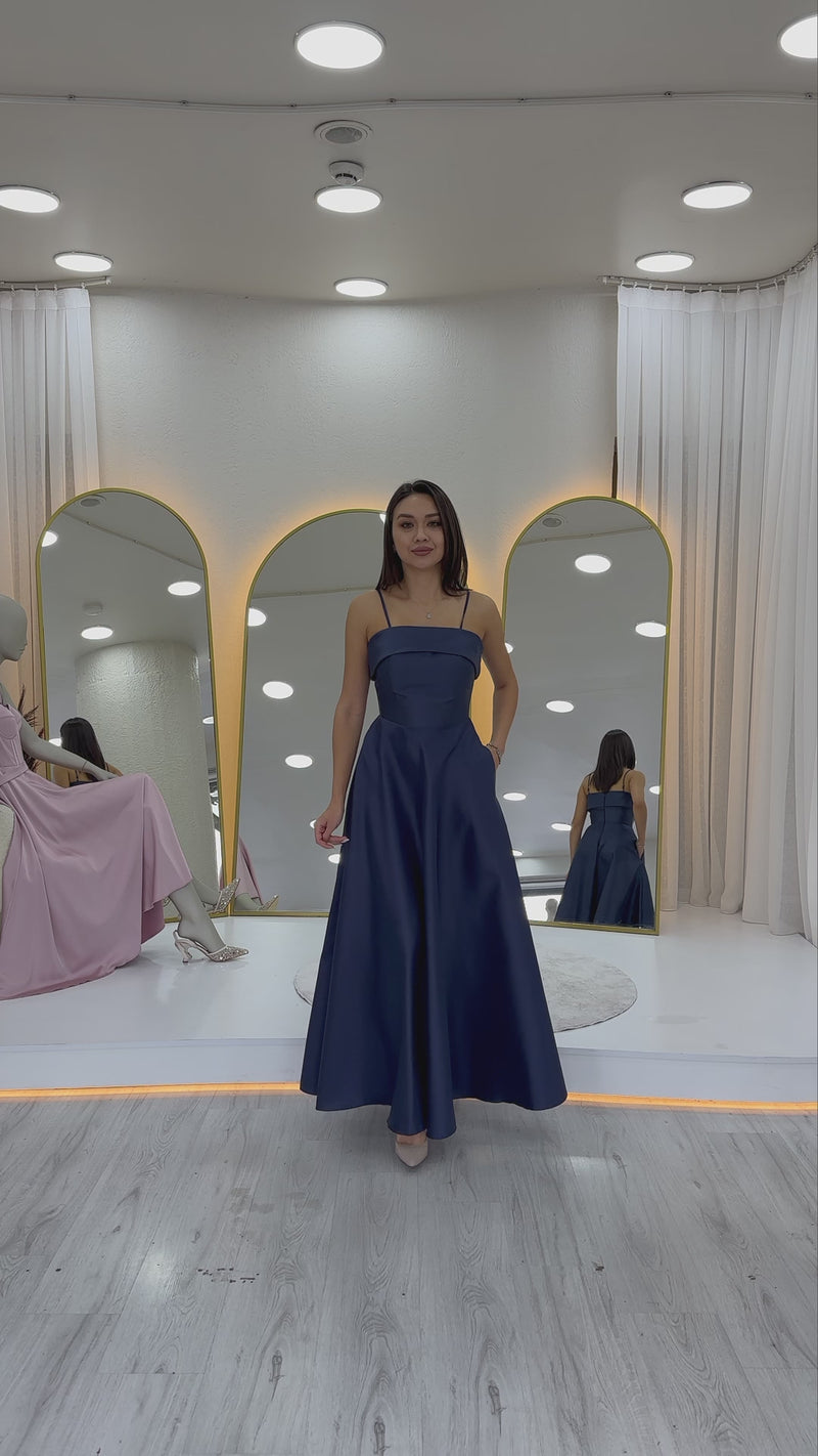 Women's Navy Blue İnce Strap Cep Detaillı Evening Gown